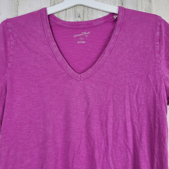 3/$15 Universal Thread Women's Basic T Shirt NWT - Picture 2 of 5